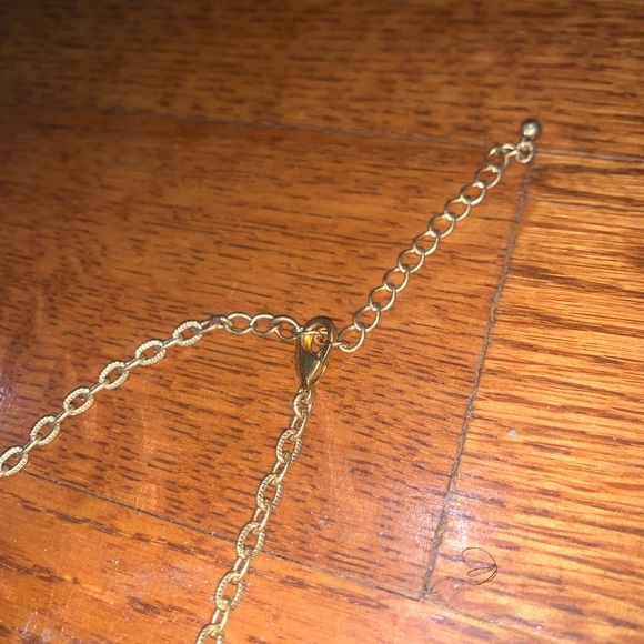 Necklace - Picture 4 of 4